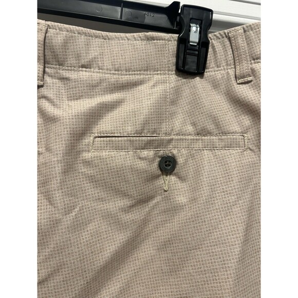 Men's Pebble Beach Golf Shorts Size 34 Khaki Check Tan Beige Stretch Polyester - Picture 4 of 5